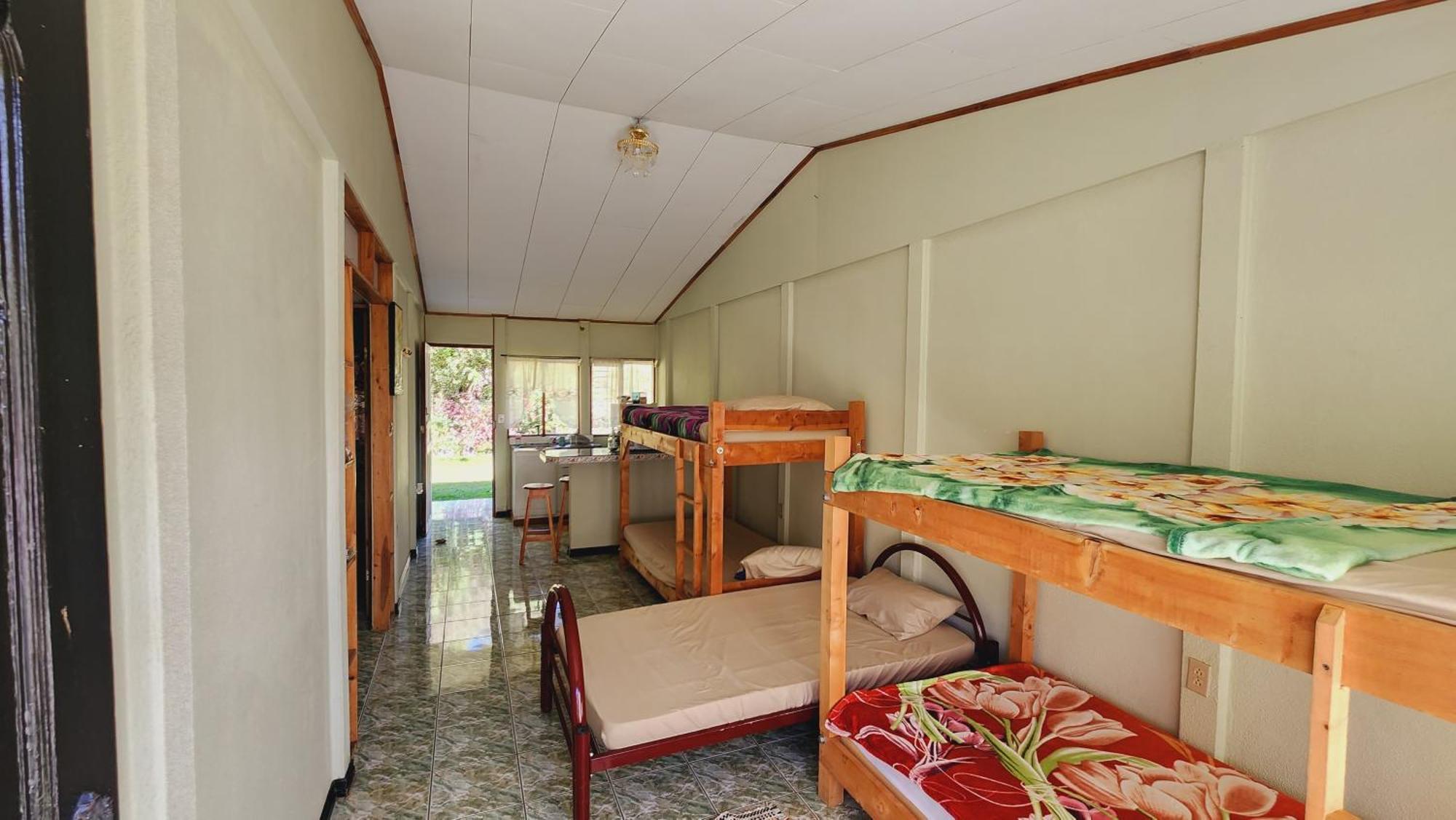 Hospedajes Richie Eco Camp Providencia Exterior foto